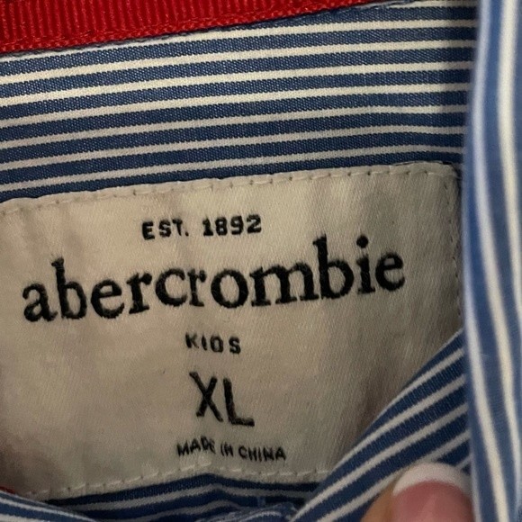 Abercrombie Kids Cotton Long Sleeve Button Down Shirt Muscle Fit - Picture 5 of 10
